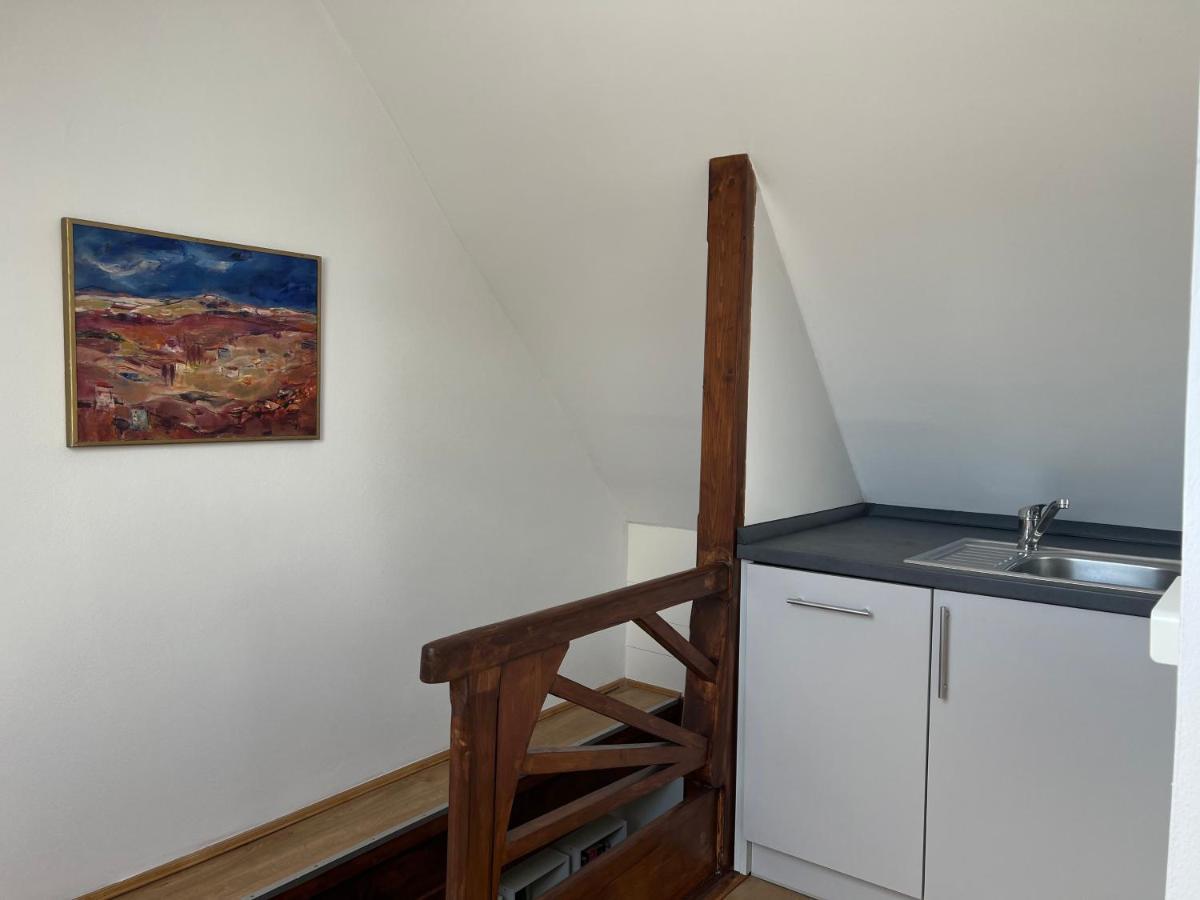 Sova Apartment Hostka  Ngoại thất bức ảnh